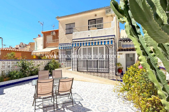 Apartament - Odsprzedaż - Torrevieja - M-50217