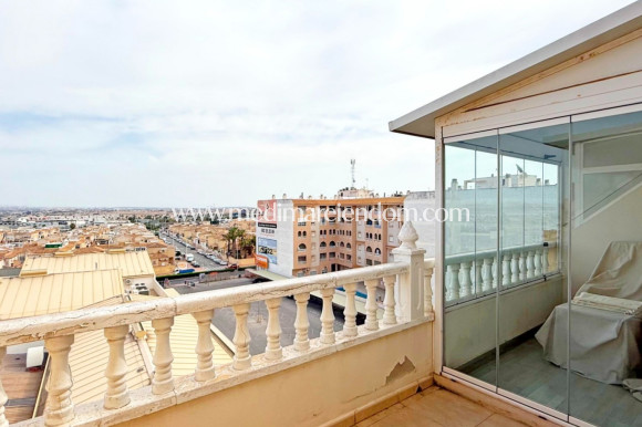 Apartament - Odsprzedaż - Torrevieja - Torrevieja