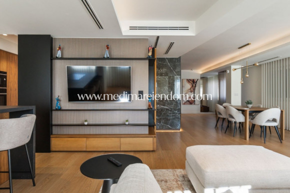 Apartament - Odsprzedaż - Torrevieja - Torrevieja