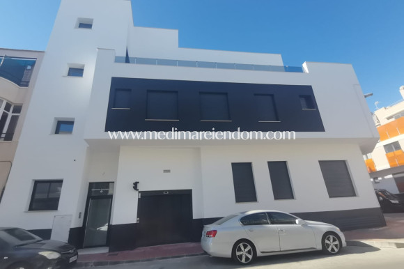 Apartamento en planta baja - Obra Nueva - Torrevieja - Torrevieja