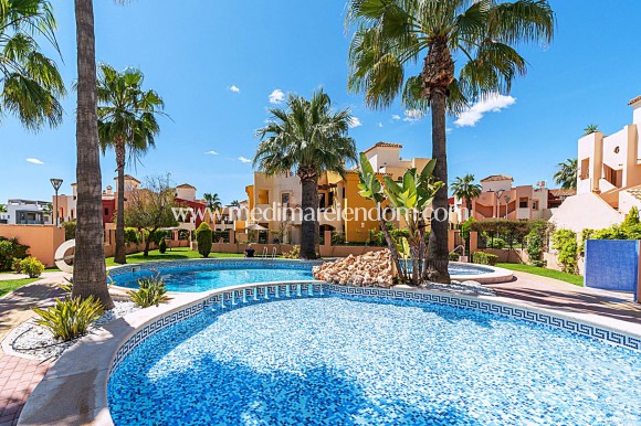 Apartamento - Reventa - Orihuela Costa - M8859