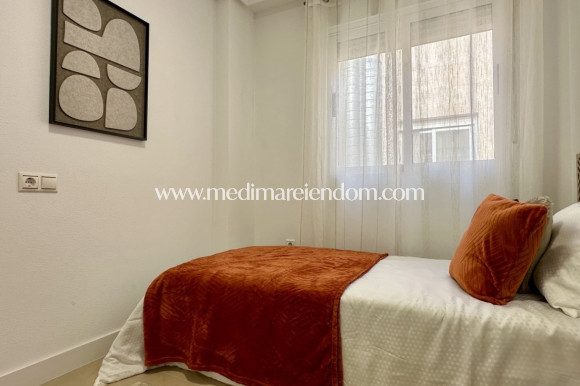 Апартаменты - Вторичный рынок - Torrevieja - Torrevieja