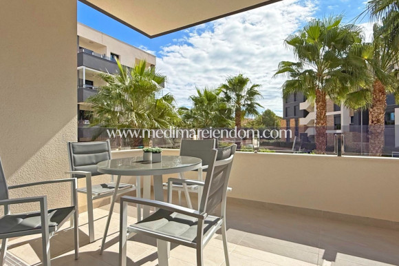 Apartment - Verkauf - Orihuela Costa - M-45107