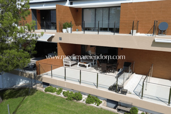 Apartment - Verkauf - Orihuela Costa - Villamartín