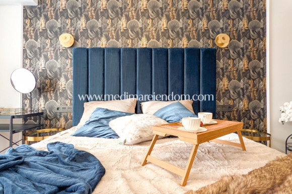 Apartment - Verkauf - Torrevieja - Torrevieja