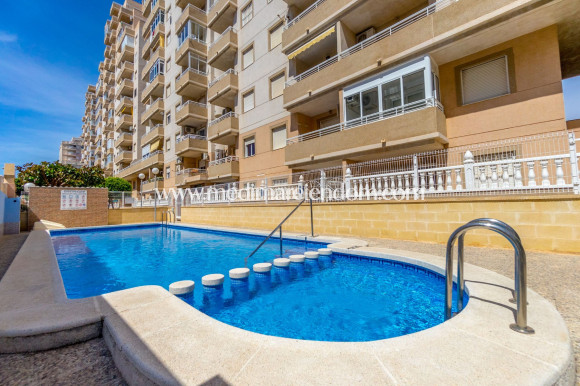Appartement - Tweedehands - Torrevieja - Centro