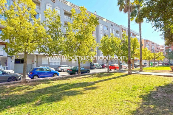 Appartement - Tweedehands - Torrevieja - M-69932