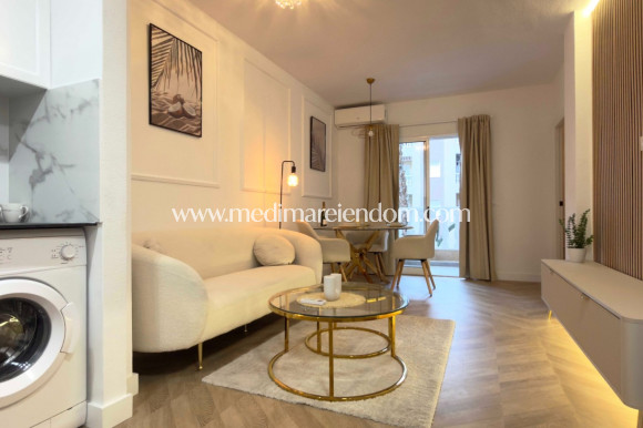 Appartement - Tweedehands - Torrevieja - Torrevieja