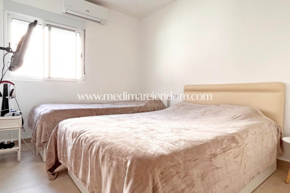 Brukt bolig - Bungalow - Orihuela Costa - Playa Flamenca
