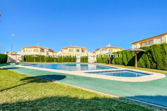 Brukt bolig - Bungalow - Orihuela Costa - Playa Flamenca