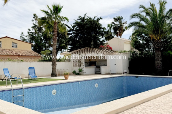 Brukt bolig - Frittliggende villa - Orihuela Costa - La Zenia