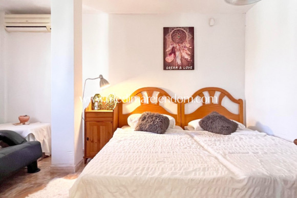 Brukt bolig - Frittliggende villa - Orihuela Costa - La Zenia