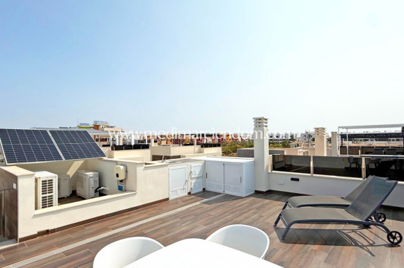 Brukt bolig - Frittliggende villa - Orihuela Costa - Lomas de Cabo Roig