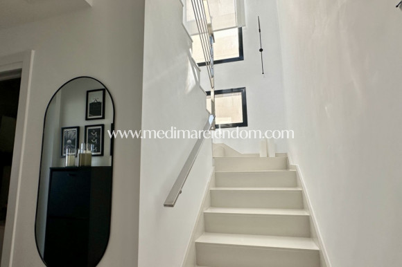 Brukt bolig - Frittliggende villa - Orihuela Costa - Lomas de Cabo Roig