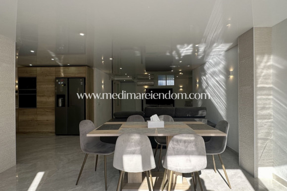 Brukt bolig - Frittliggende villa - Orihuela Costa - Los Dolses