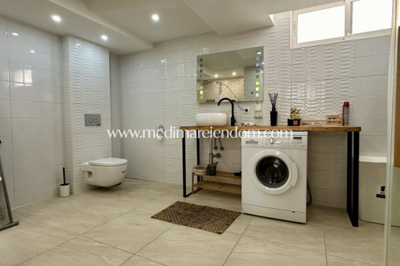 Brukt bolig - Frittliggende villa - Orihuela Costa - Los Dolses