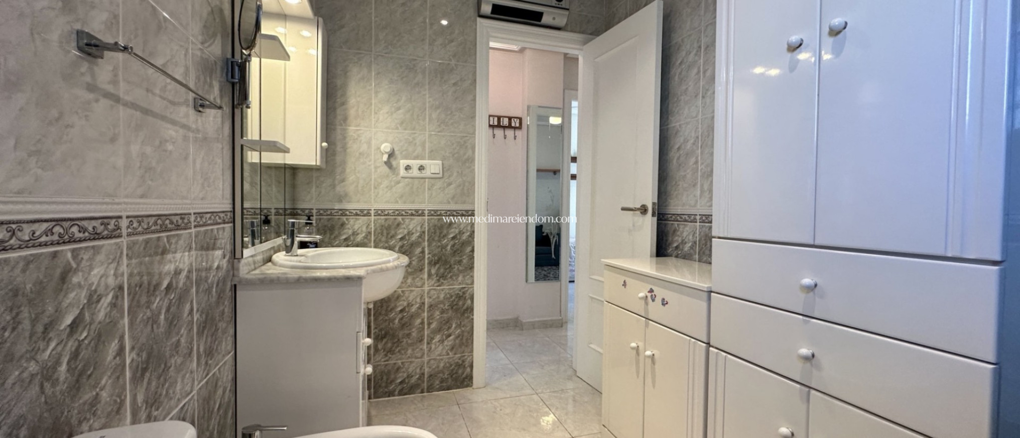 Brukt bolig - Frittliggende villa - Orihuela Costa - Los Dolses