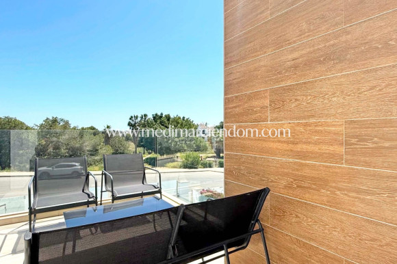 Brukt bolig - Frittliggende villa - Orihuela Costa - Villamartín