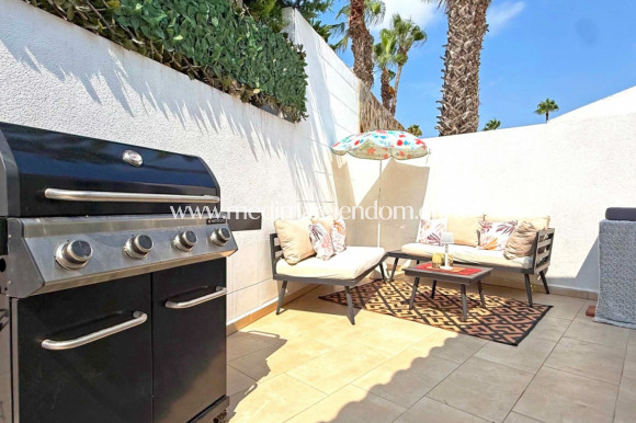 Brukt bolig - Frittliggende villa - Orihuela Costa - Villamartín