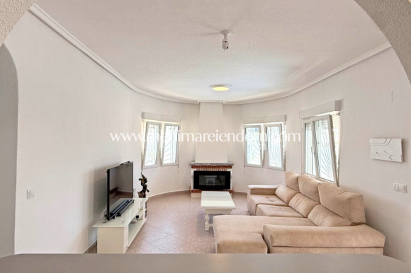 Brukt bolig - Frittliggende villa - Rojales - Ciudad Quesada