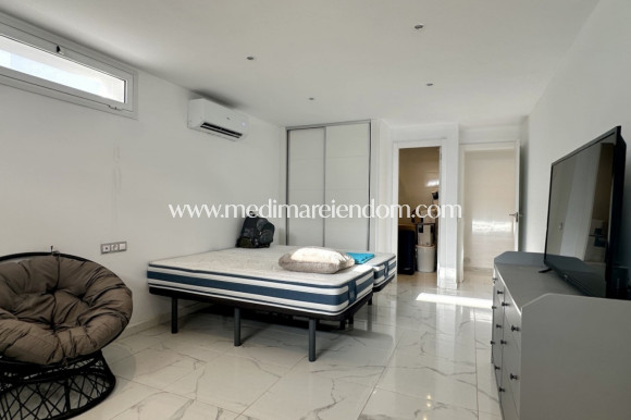 Brukt bolig - Frittliggende villa - Rojales - Ciudad Quesada