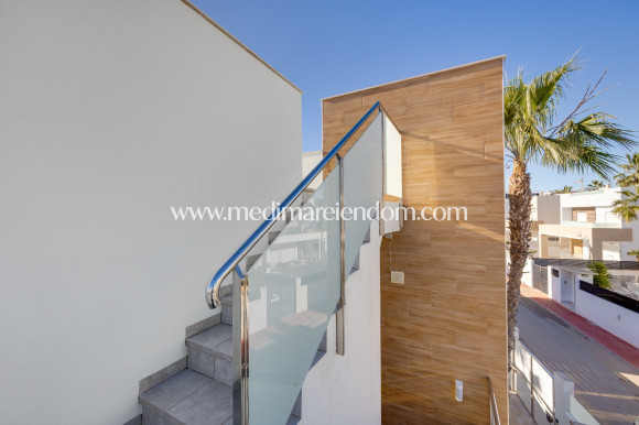 Brukt bolig - Frittliggende villa - Torrevieja