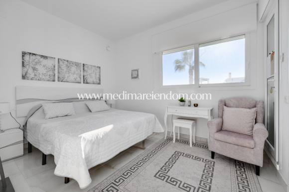 Brukt bolig - Frittliggende villa - Torrevieja