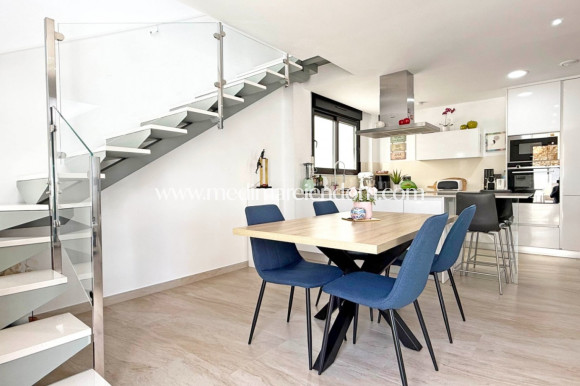 Brukt bolig - Frittstående villa - Orihuela Costa - Villamartín