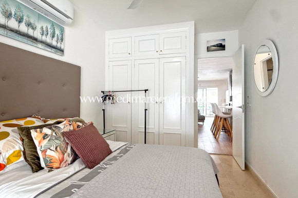 Brukt bolig - Frittstående villa - Orihuela Costa - Villamartín