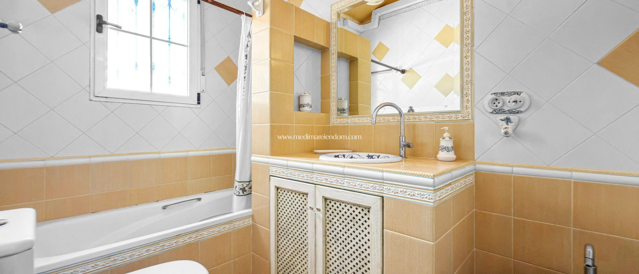 Brukt bolig - Frittstående villa - Torrevieja - Torrelamata - La Mata