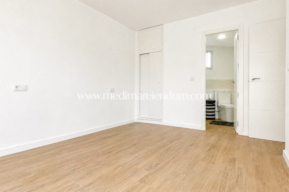 Brukt bolig - Leilighet - Orihuela Costa - Cabo Roig