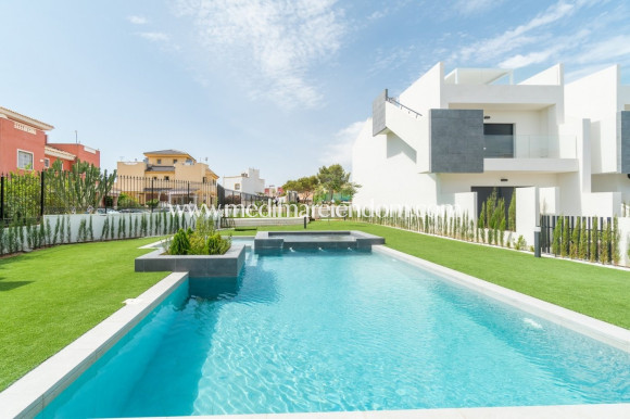 Bungalow - Nýbygging - Torrevieja - Los Balcones