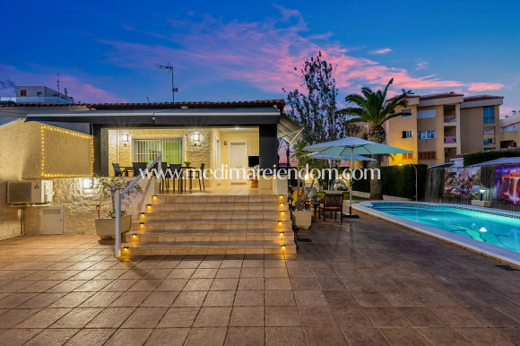 Endursala - EINBÝLISHÚS - Torrevieja - Rocio del Mar