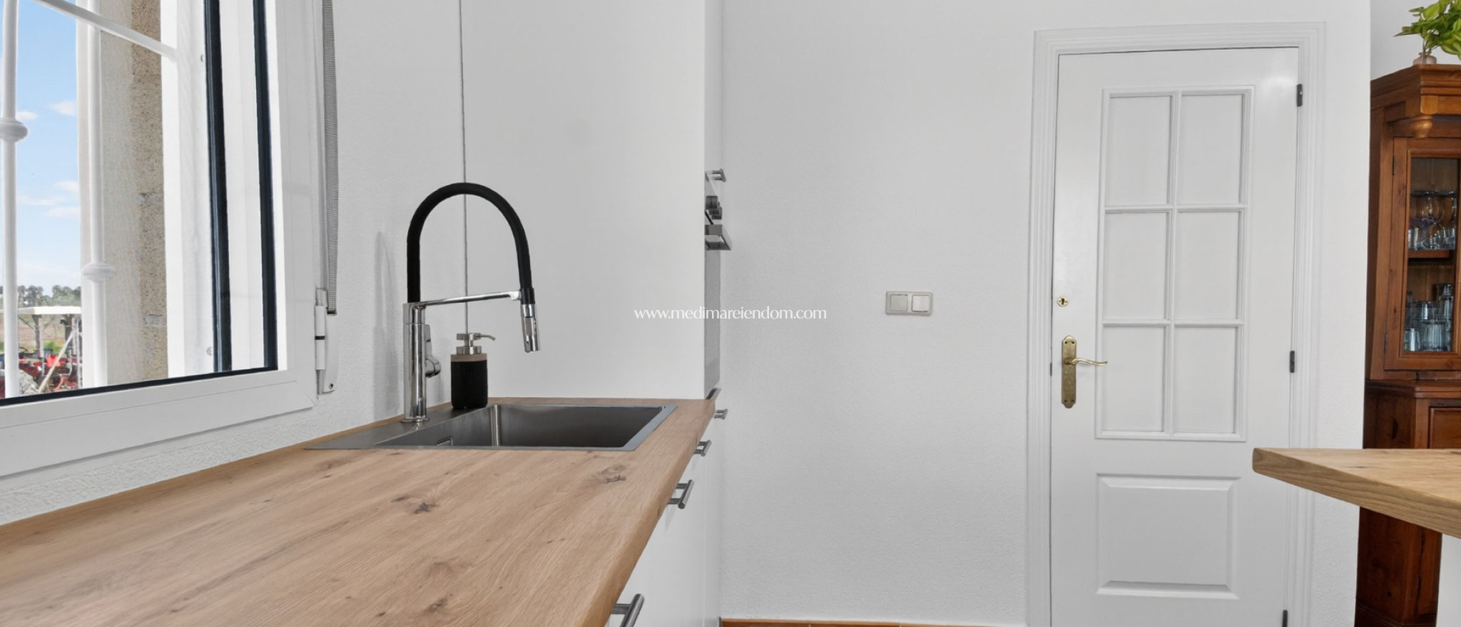 Endursala - Landsbyggð - Albatera