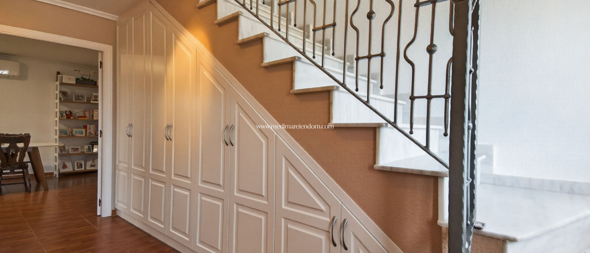 Endursala - Landsbyggð - Albatera