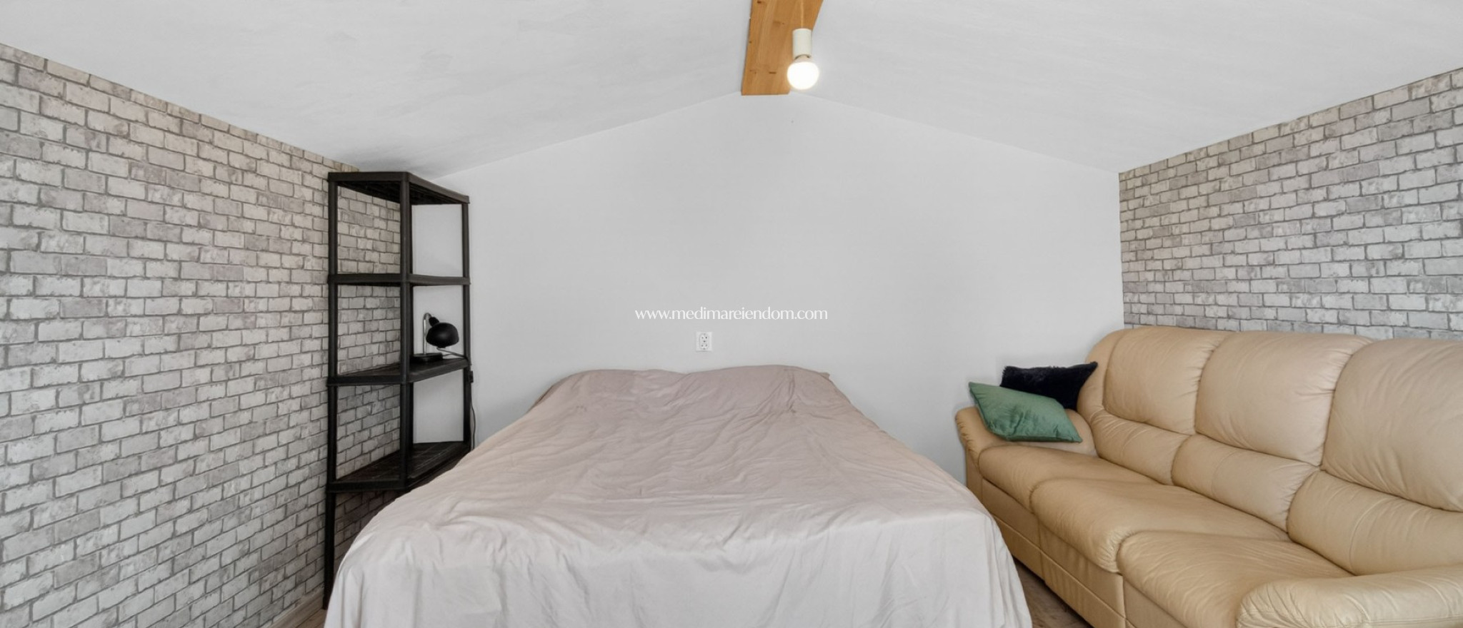 Endursala - Landsbyggð - Albatera