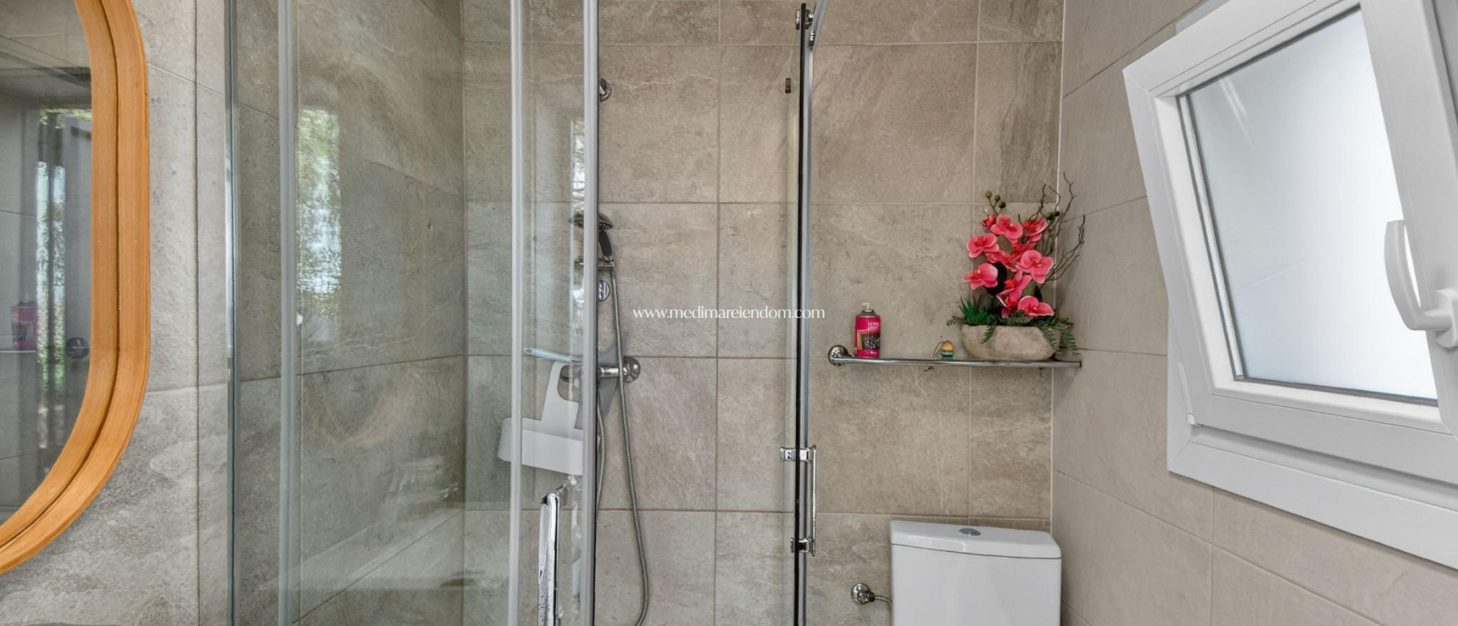 Endursala - Landsbyggð - Albatera