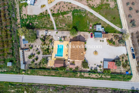 Endursala - Landsbyggð - Albatera