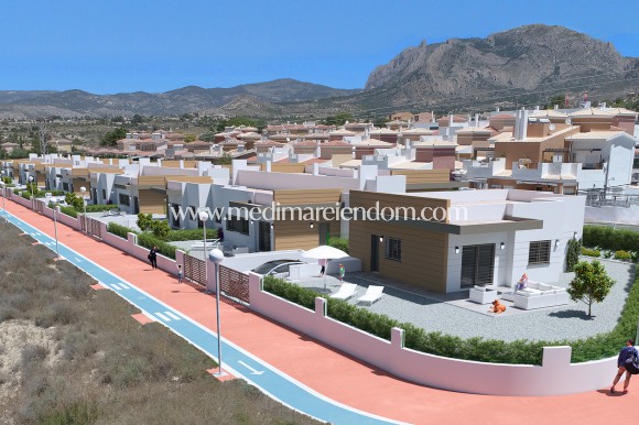 Geschakelde Woning - Nieuw gebouw - El Campello - M7458