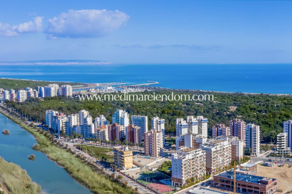 Neubauten - Apartment - Guardamar del Segura - Puerto Deportivo