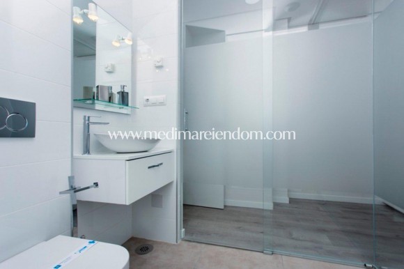 Neubauten - Apartment - Orihuela Costa - Villamartin