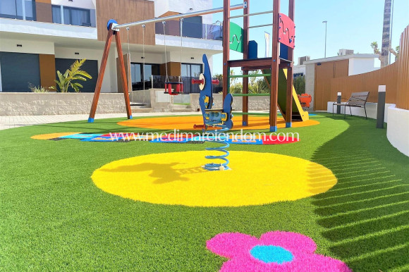 Neubauten - Bungalow - Pilar de la Horadada - Polideportivo