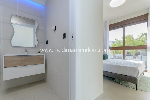 Neubauten - Bungalow - Torrevieja - Los Balcones