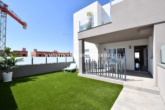Neubauten - Flacher Bungalow - San Miguel de Salinas