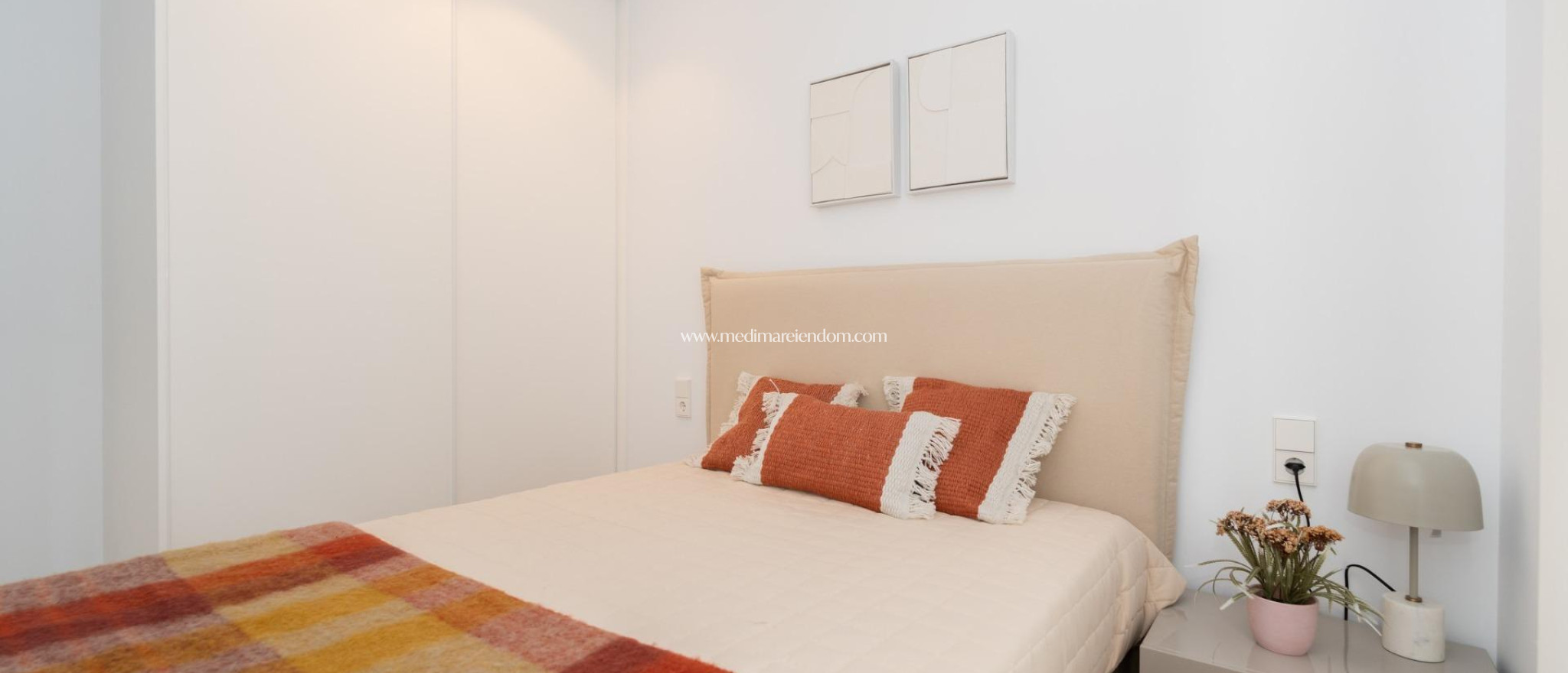 Neubauten - Quad House - Gran Alacant - Centro Comercial Ga