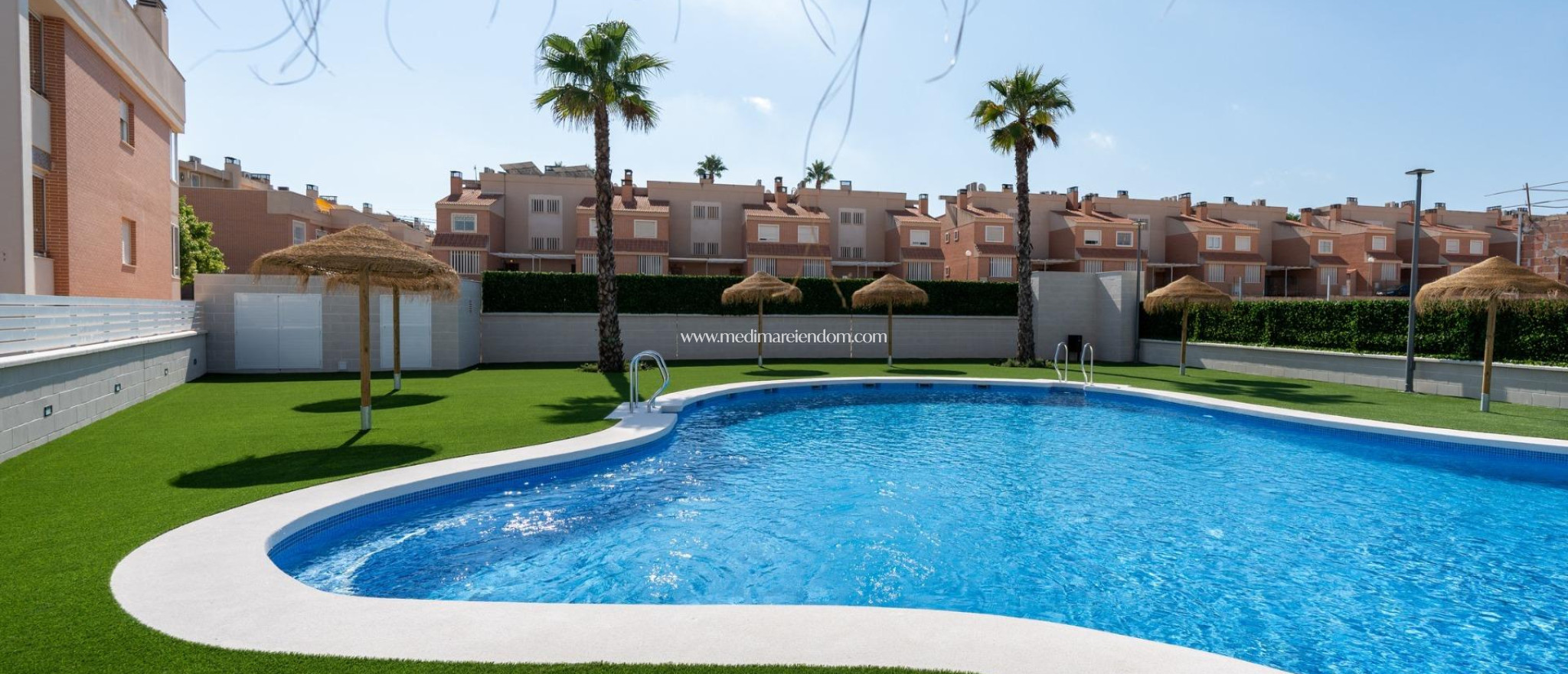 Neubauten - Quad House - Gran Alacant - Centro Comercial Ga