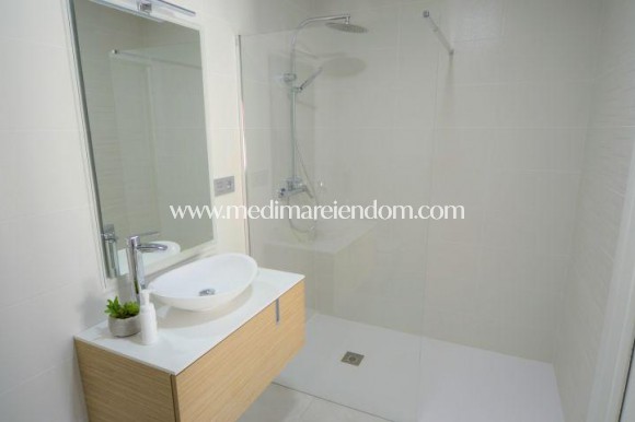 Neubauten - Villa - Daya Nueva - Centro