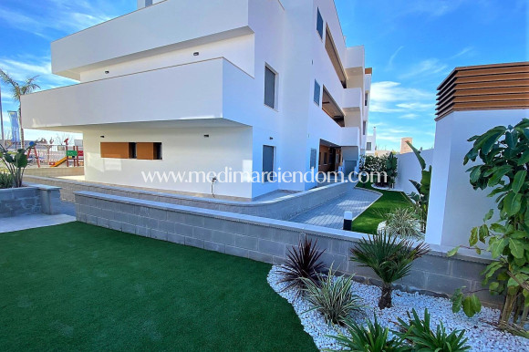 New build - Bungalow - Pilar de la Horadada