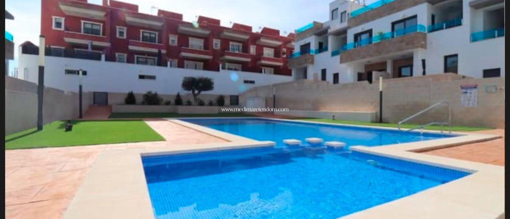 New build - Town House - Bigastro - pueblo