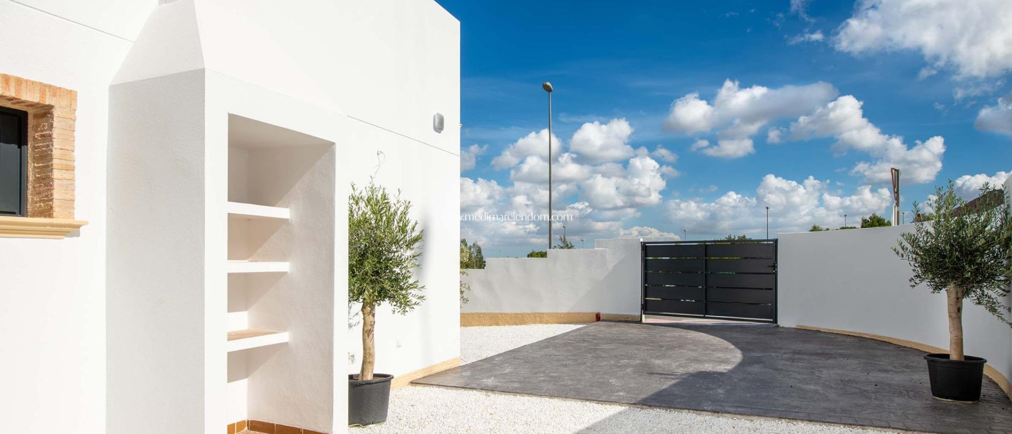 New build - Town House - Cox - San Fernando